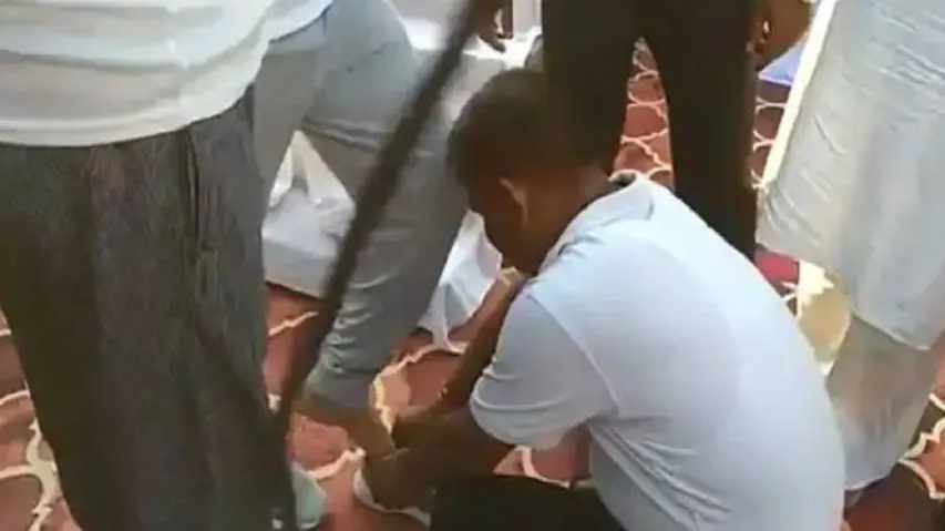 UP minister Laxmi Narayan caught in 'shoe' controversy