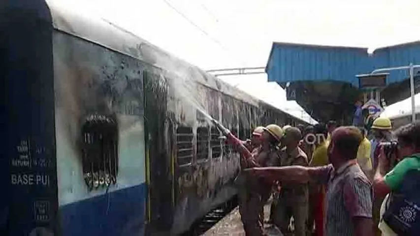 Tapaswini Express catches fire at Puri railway station
