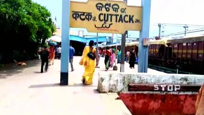 Thrashing of transgender sparks tension at Cuttack Railway station