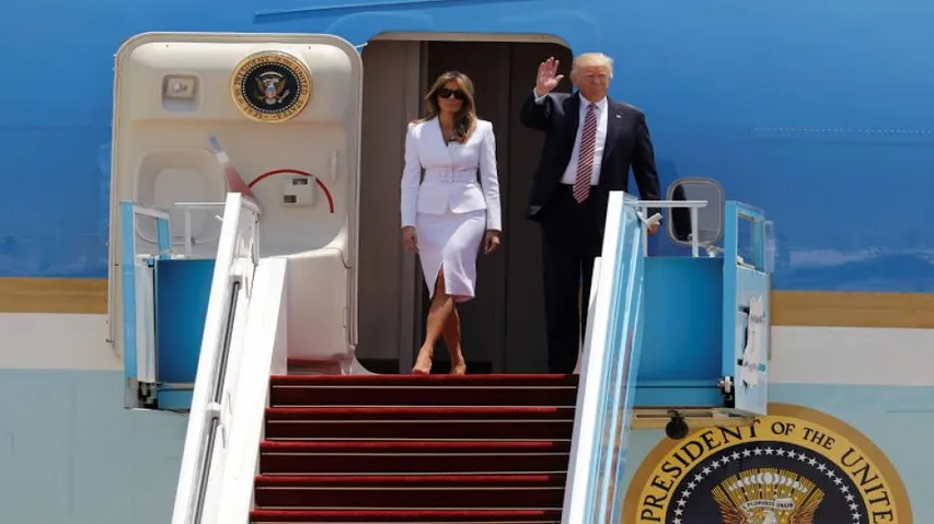 Trump arrives in Israel