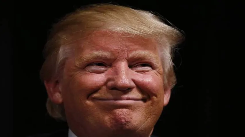 Twitter trolls Trump on 'heel'