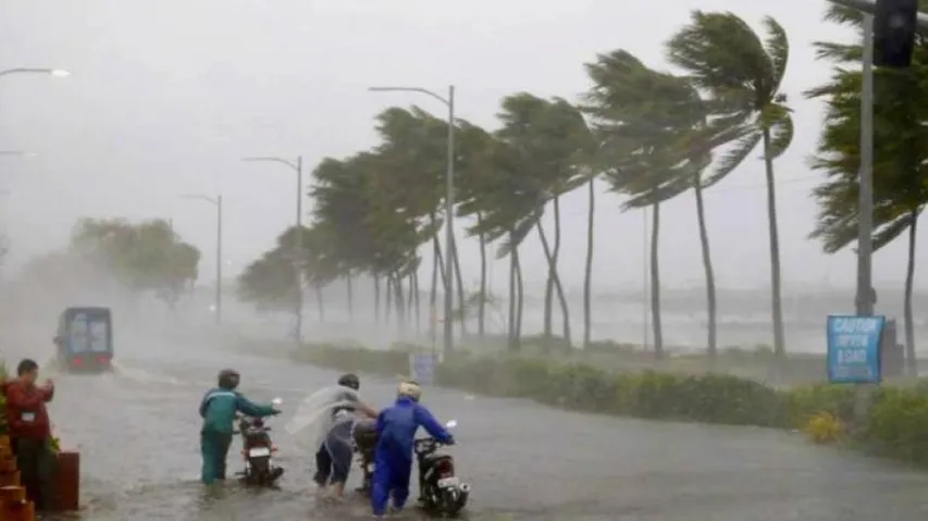 Cyclone Vayu: Flights to resume across 5 airports in Gujarat
