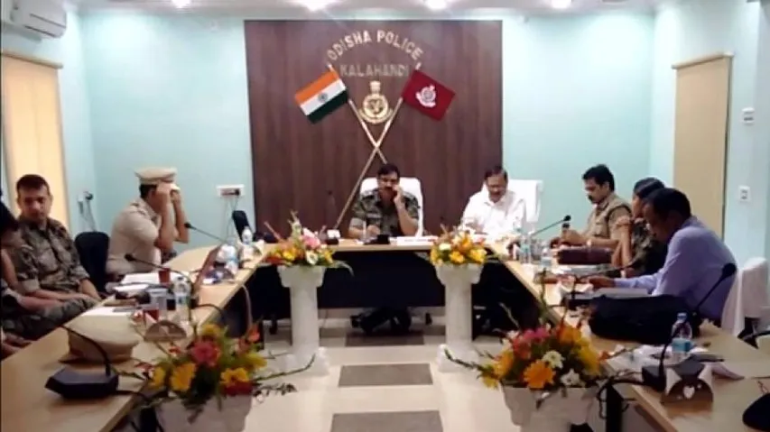 DGP reviews anti-Naxal operations in Kalahandi