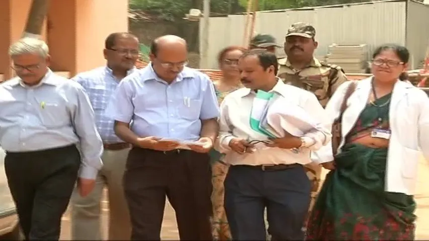 MCI team reviews infrastructure at SCB