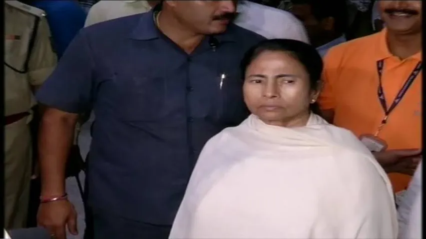 Mamata meets ailing Trinamool MP in Odisha