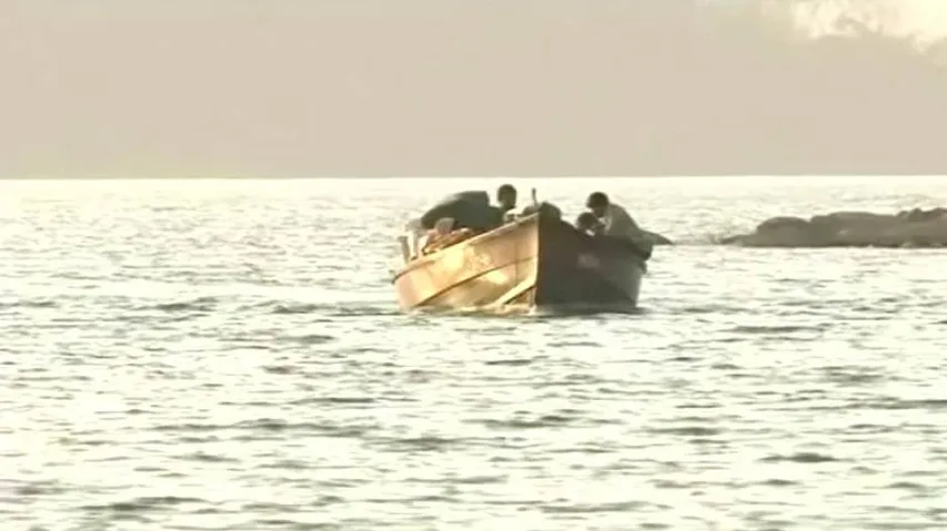 Maoists loot ration meant for BSF at Chitrakonda