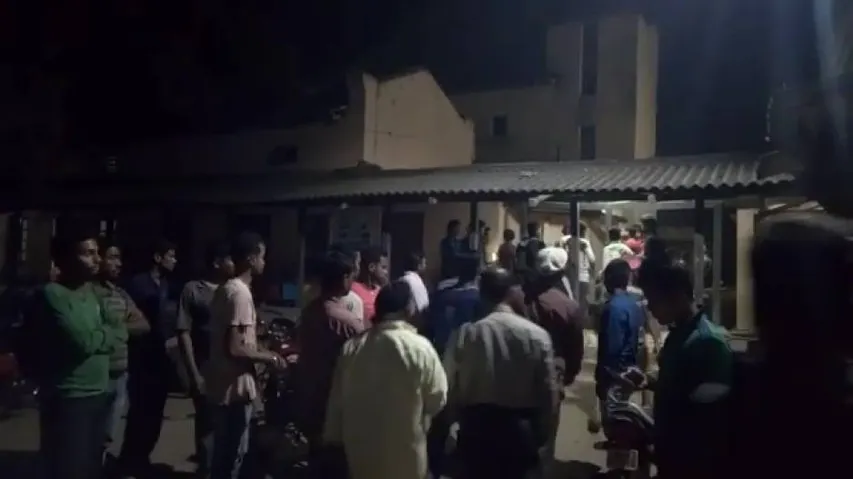 Bike-borne miscreants hack 3 brothers; loot cash, valuables in Balasore