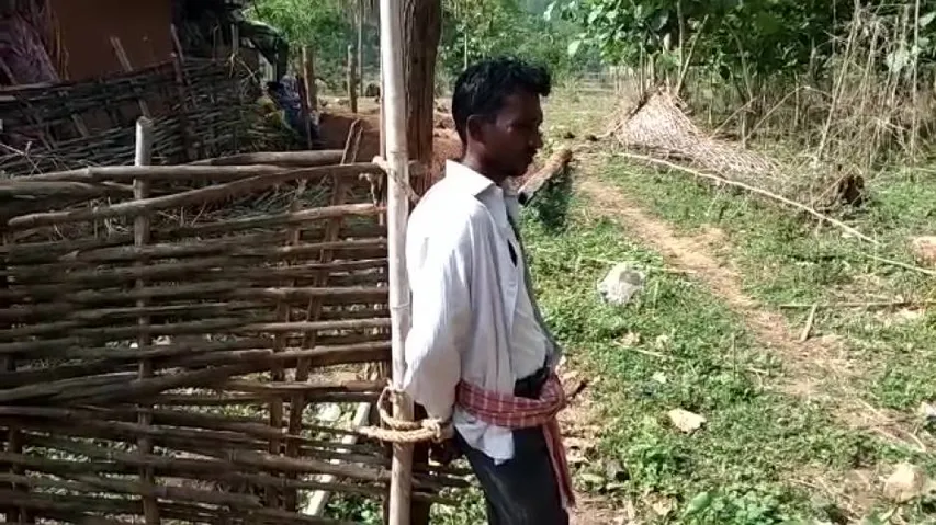 Father, sons thrashed on murder charges; elder son confesses