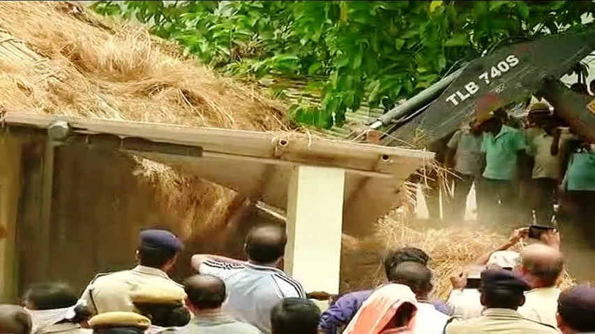 Illegal encroachments in front of ISKCON temple demolished