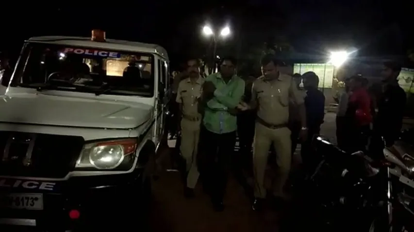 Miscreants open fire, loot biker in Cuttack