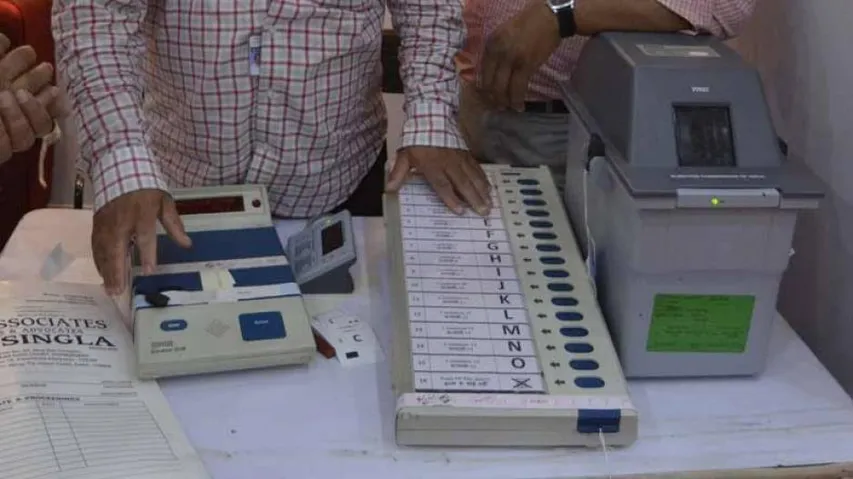 Facebook, EC roll out National Voters' Day pledge