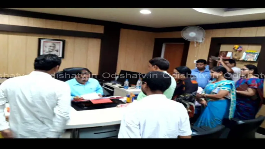 No-trust motion against Vyasanagar Civic Body Chief again