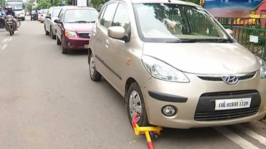 BEWARE ! Your Car Will Be Clamped For Unauthorised Parking In Twin City