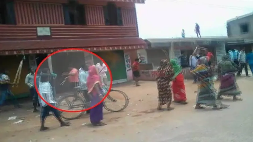Women protesting liquor shop attacked in Kendrapara