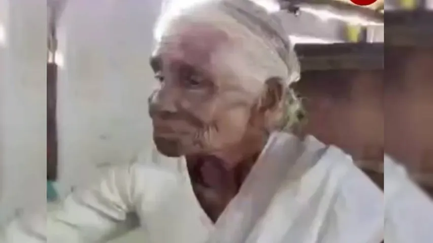 Power Of Social Media: Tweet Brings Smiles To Elderly Woman Selling Idlis at Re 1