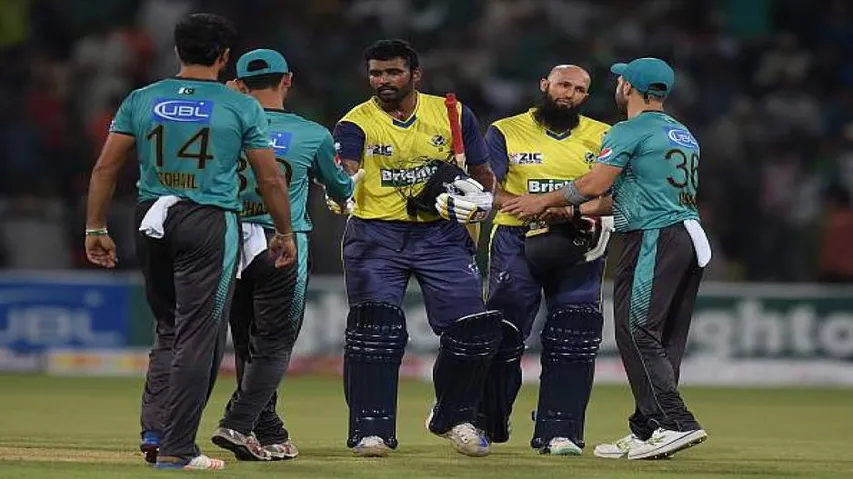 World XI beat Pakistan in 2nd T20I