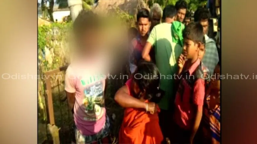 Youth thrashed for trespassing into woman's house