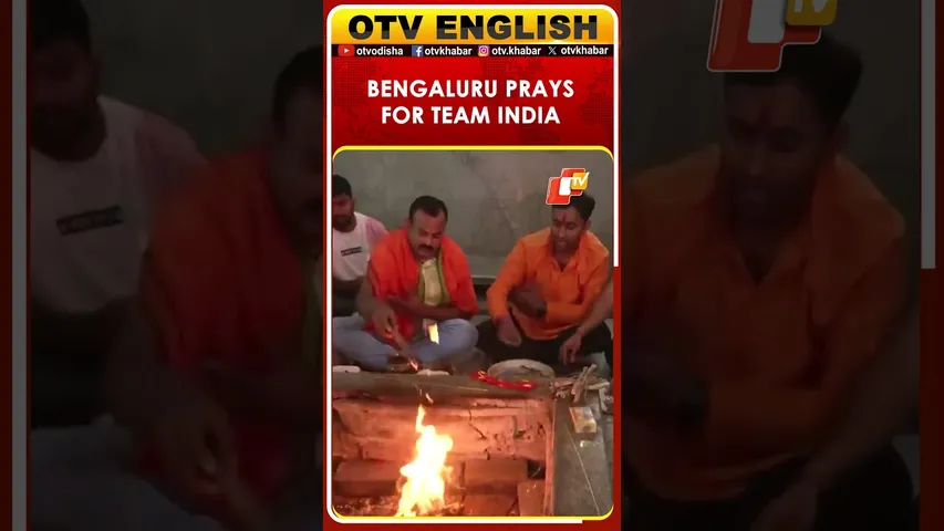 Fans In Bengaluru Offer Prayers For Team India Ahead Of Women’s World Cup Final