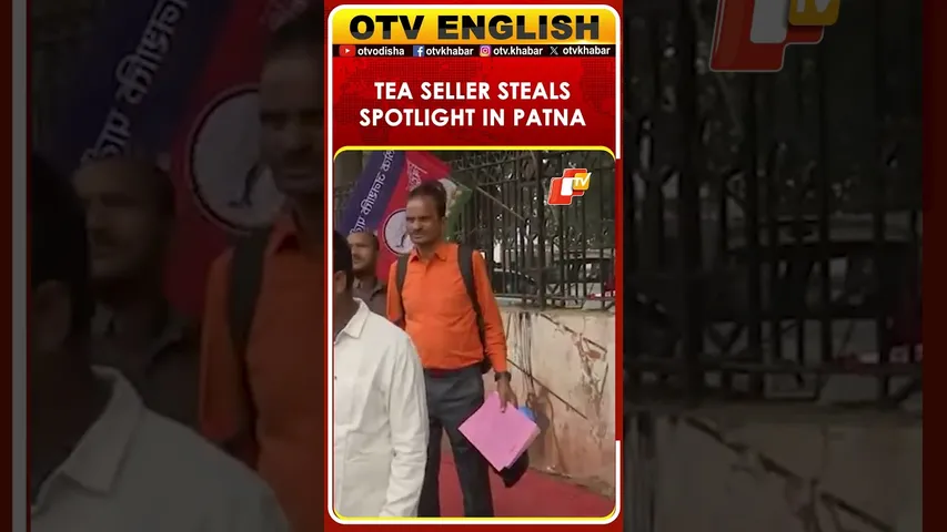 Patna Tea Seller Stands Out With Distinctive Haircut Amid NDA Ceremony Crowd