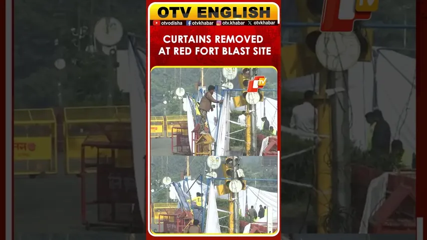 Curtains Put Up At Red Fort Blast Spot Are Being Taken Down