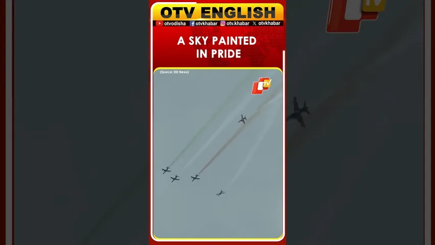 Surya Kiran Aerobatic Team Paints The Skies In Tricolour At Ekta Nagar
