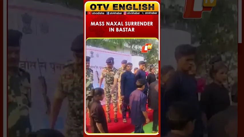 28 Active Naxalites, Including 19 Women, Surrender In Bastar