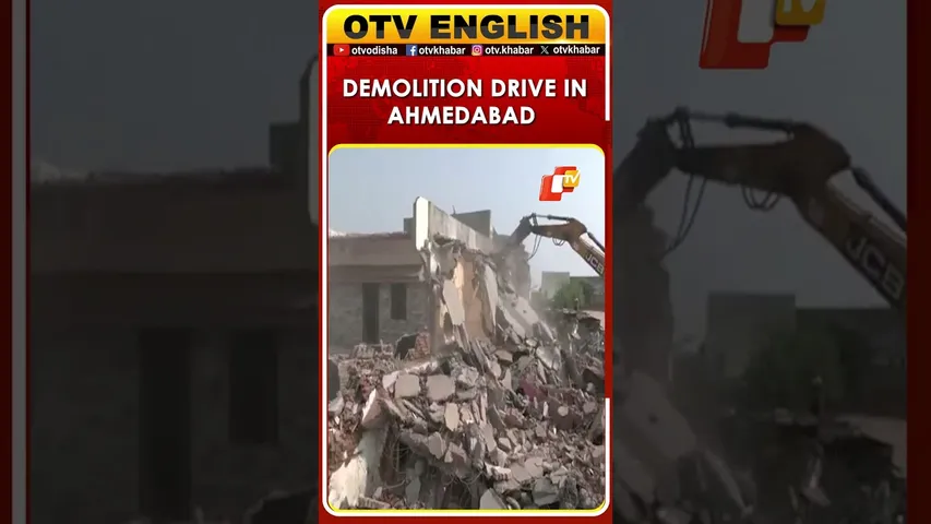 Demolition Underway In Isanpur Area Of Ahmedabad As Part Of An Anti-Encroachment Drive