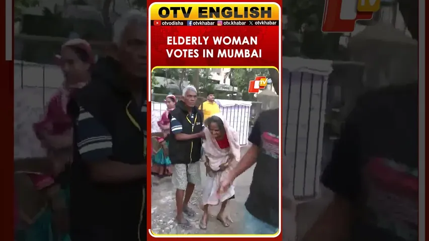 Elderly Woman Arrives At Mumbai Polling Station To Vote For BMC Elections
