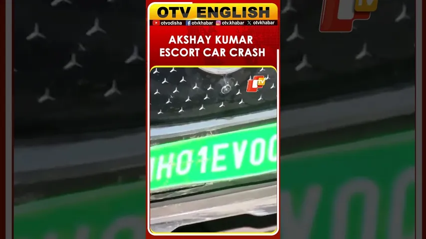 Akshay Kumar Escort Car In Mumbai Juhu Collision, 2 Injured