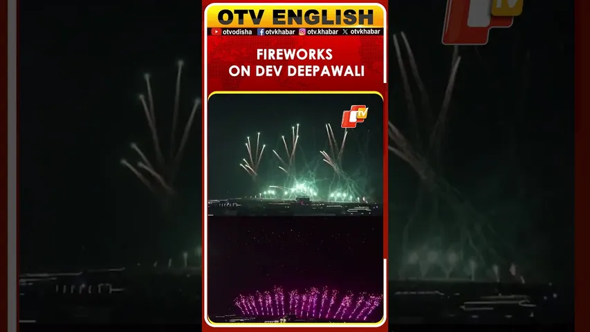 Fireworks Begin At The Ghats Of Varanasi On The Occasion Of Dev Deepawali