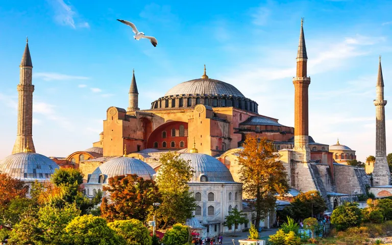topkapi palace.jpg