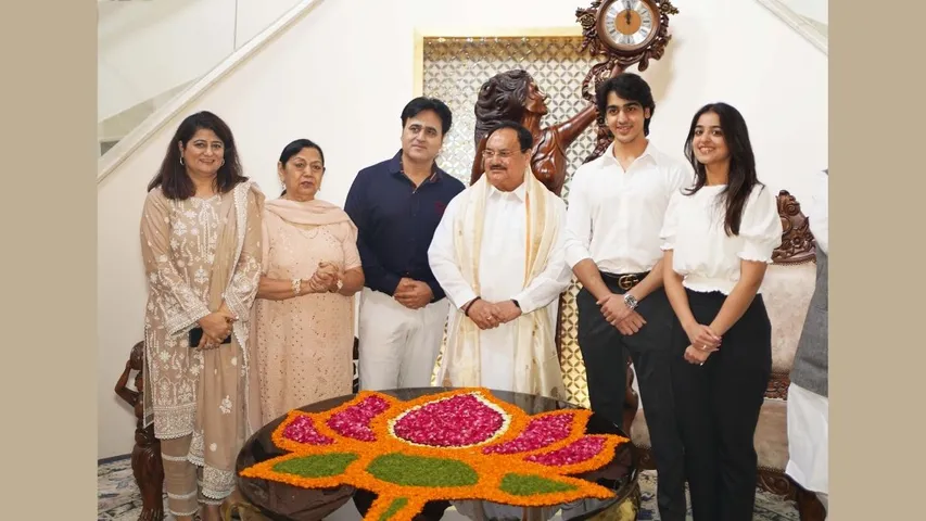 BJP National President J.P. Nadda Meets Renowned Business Tycoon Dr. Sanjeev Juneja in Chandigarh