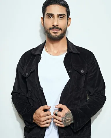 <em>Prateik Babbar is looking at a tight work schedule for 2022.</em>