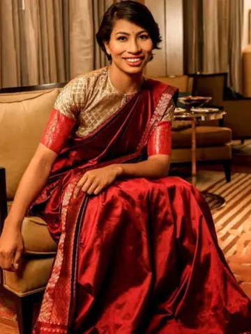Unbelievable : Olympic Medalist Lovlina Borgohain walks the ramp in Traditional Assamese Saree :