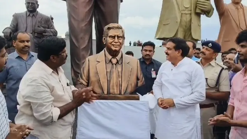 Ratan Tata statue unveiling