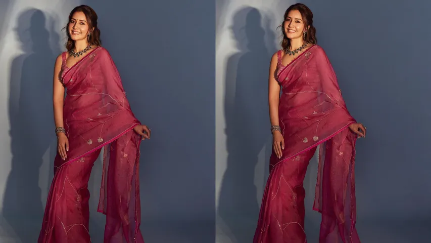 Raashii Khanna 11