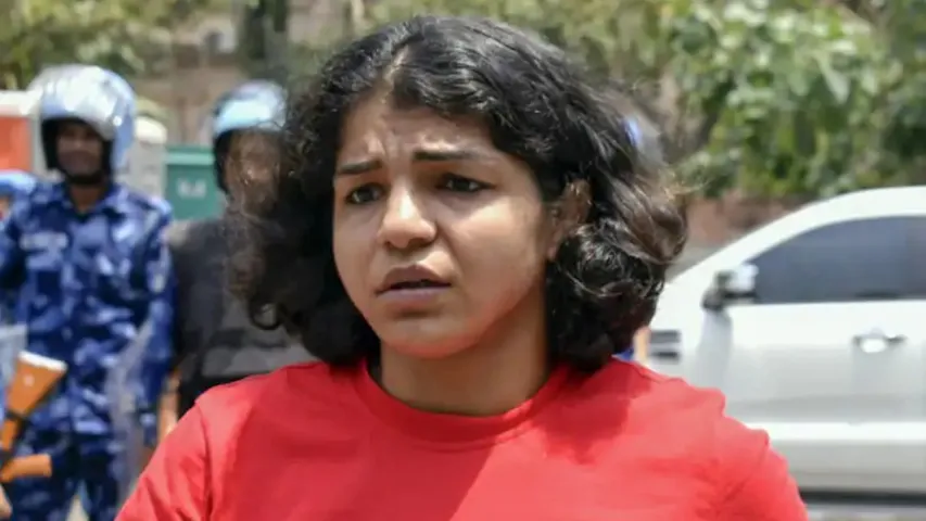 sakshi 