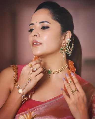 anu7
