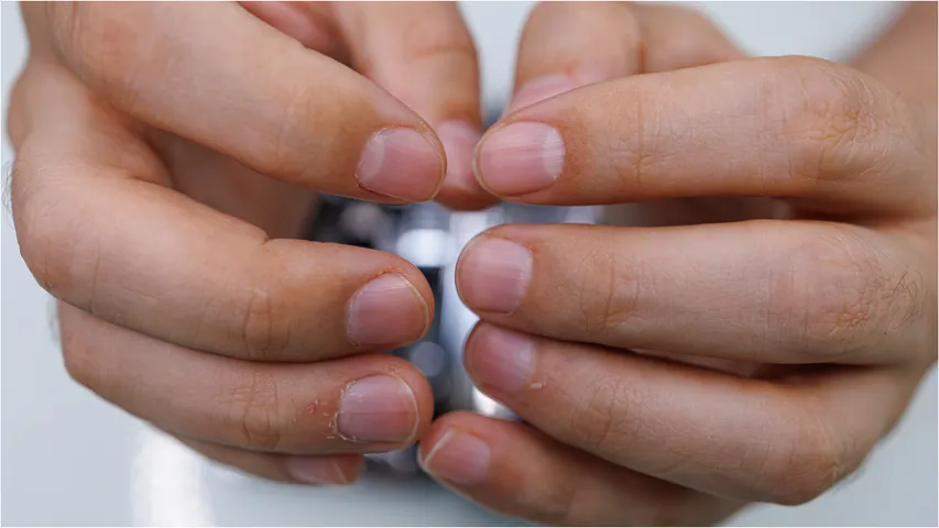 Nails Rubbing