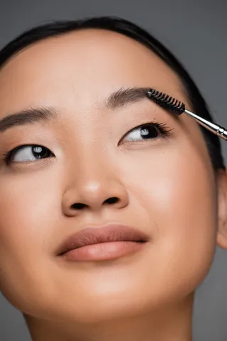 beautiful eyebrows follow these tips
