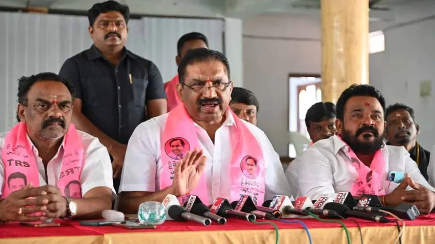  Karimnagar-Mayor Sunil rao