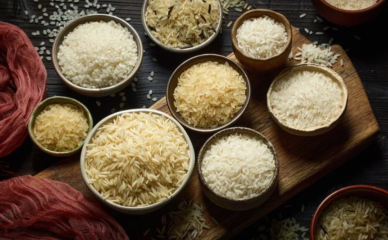 Eating Rice