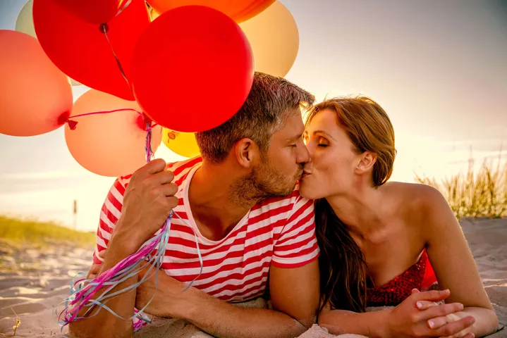 kiss day