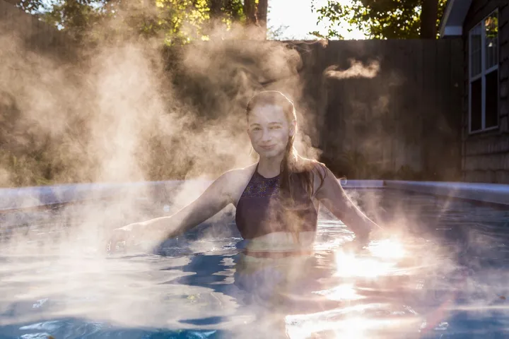 Hot water bath