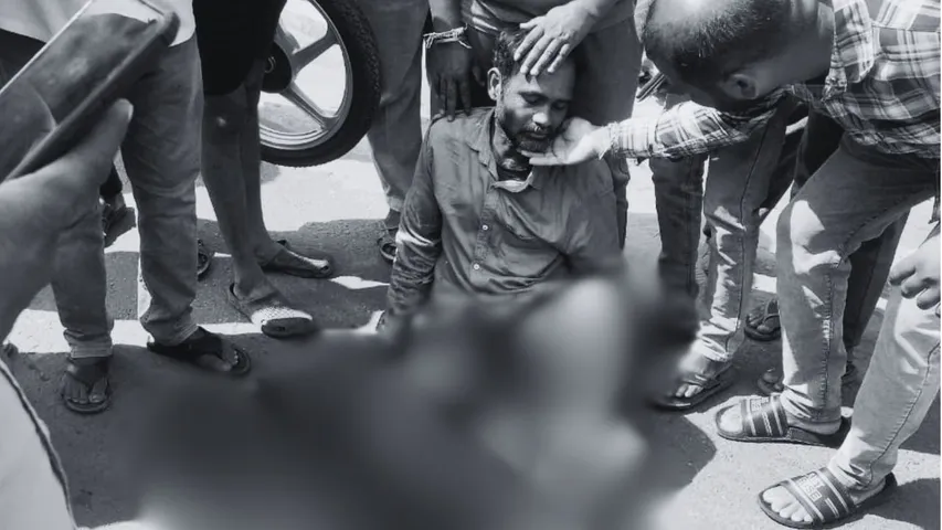 road accident at telangana bhupalpally 
