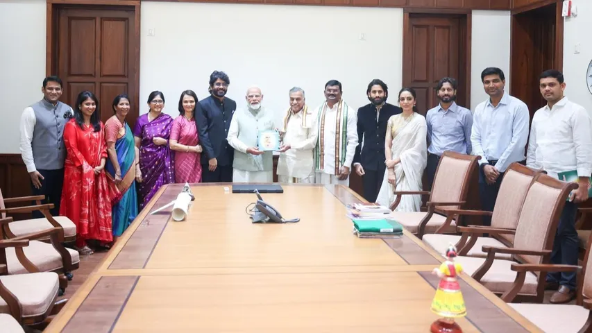 modi with nagarjuna