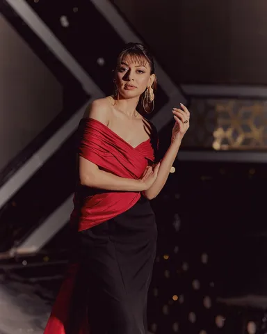 HANSIKA MOTHWANI PHOTOS