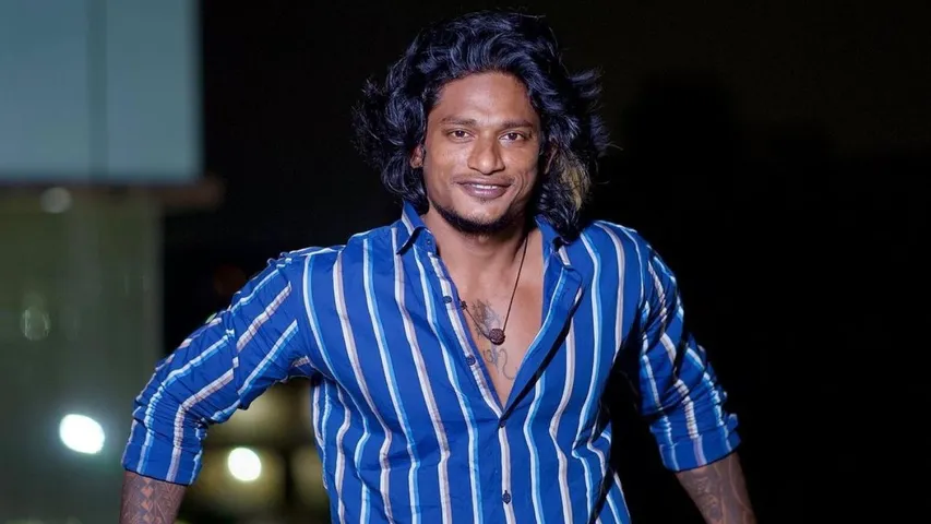 Local Boy Nani batting apps case