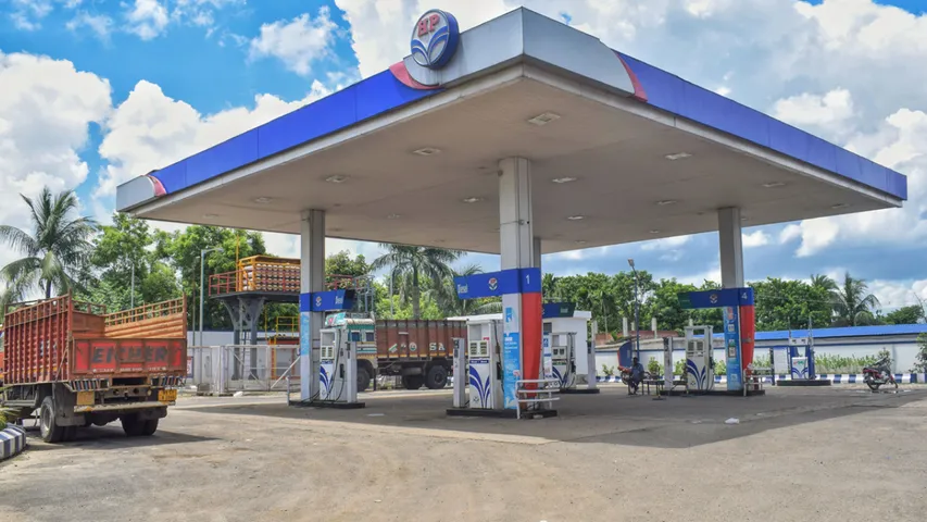 delhi petrol 
