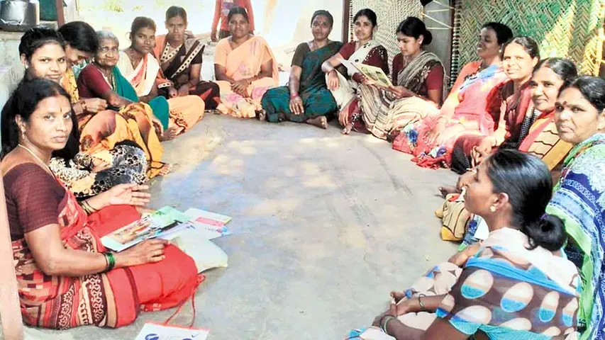 Dwakra womenత